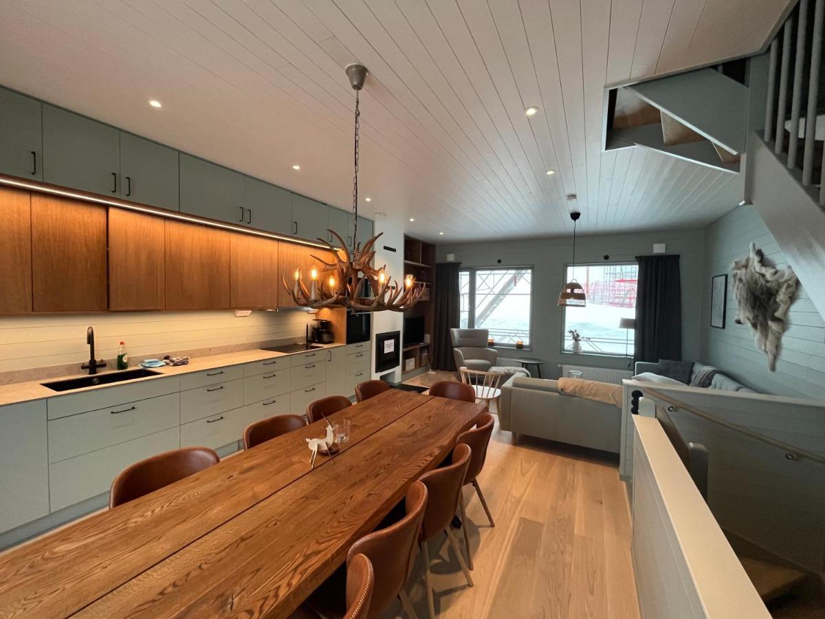 Kavan Townhouse Funaesdalen Luaran gambar
